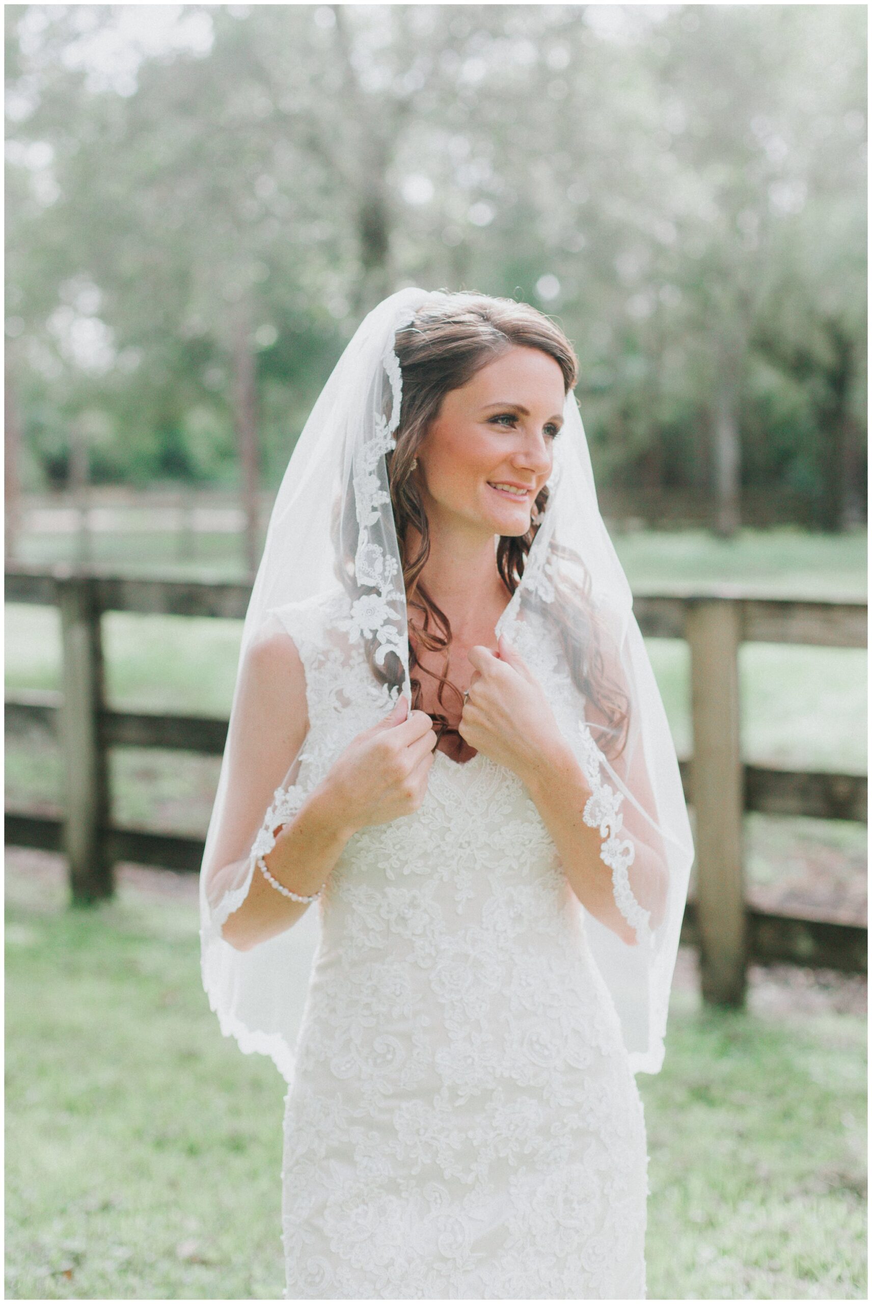 Check out the detail on her lace wedding dress! So beautiful!&nbsp;